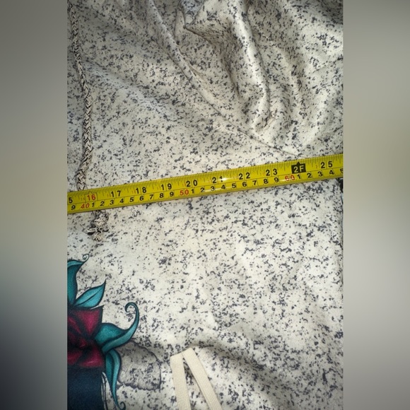 NEW Plus Size Gothic Sweatshirt, Women 2X Sugar Skull w/Roses Figure Print - Picture 5 of 8